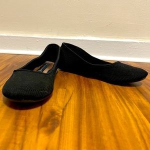 Steven By Steve Madden Knitted Black Flats